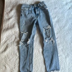 Zara jeans size 6